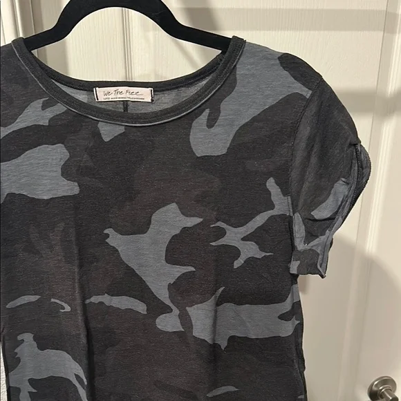 We The Free Camouflage Short Sleeve Tee - Black and Gray - Picture 8 of 8